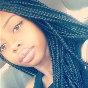 Meet your Posher, Destiny